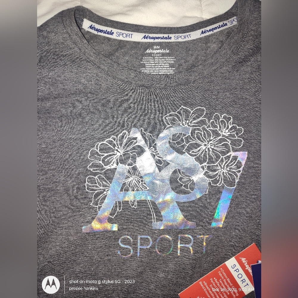 Aeropostale long sleeve size M. NWT